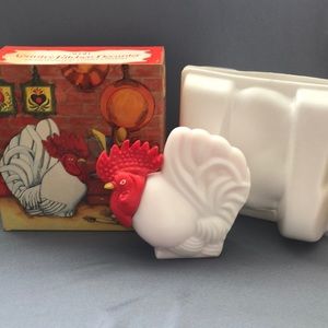 Avon country kitchen decanter lotion 6oz not used